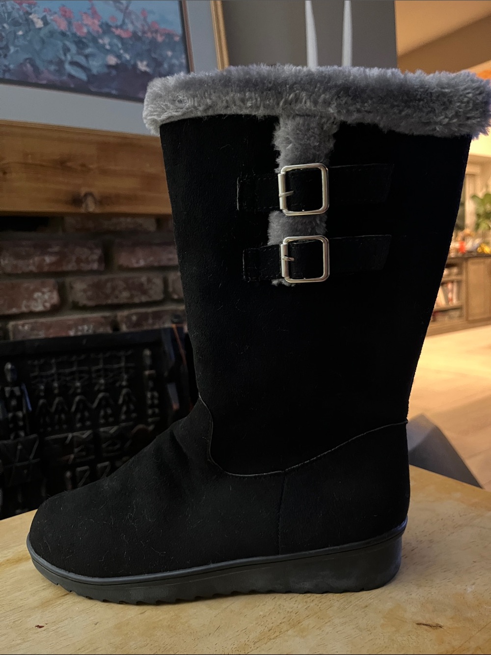 NEW Black Suede-Look Fur-Lined Women's Zip Boots Size 42 (9.5-10 US)